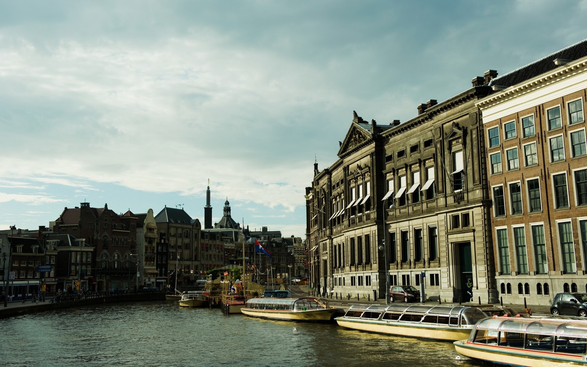 europa reisen architektur stadt wasser haus kanal im freien fluss tourismus himmel haus alt städtisch boot stadt straße tageslicht