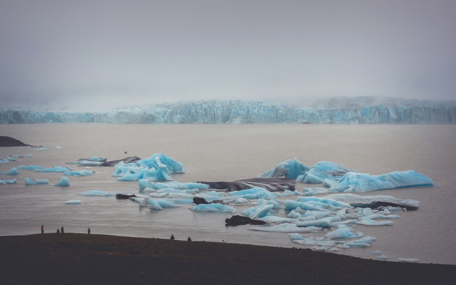 europa acqua iceberg gelido ghiaccio mare paesaggio oceano neve viaggi fusione congelato nuoto cambiamento climatico ghiacciaio ambiente natura freddo inverno mare