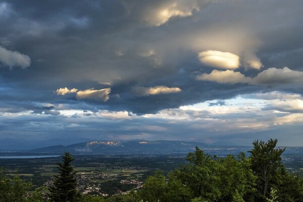 Cielo serale, uno sguardo dall interno