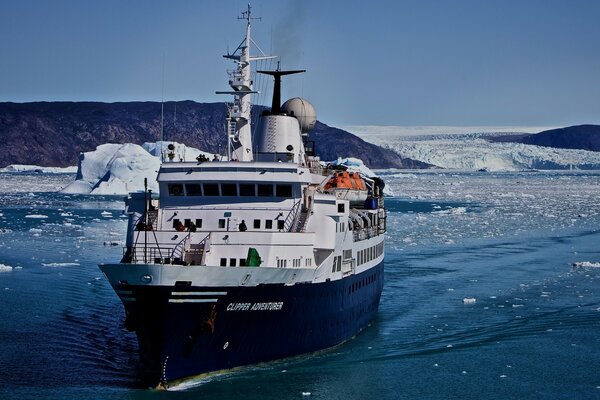 Ice swimming in European waters