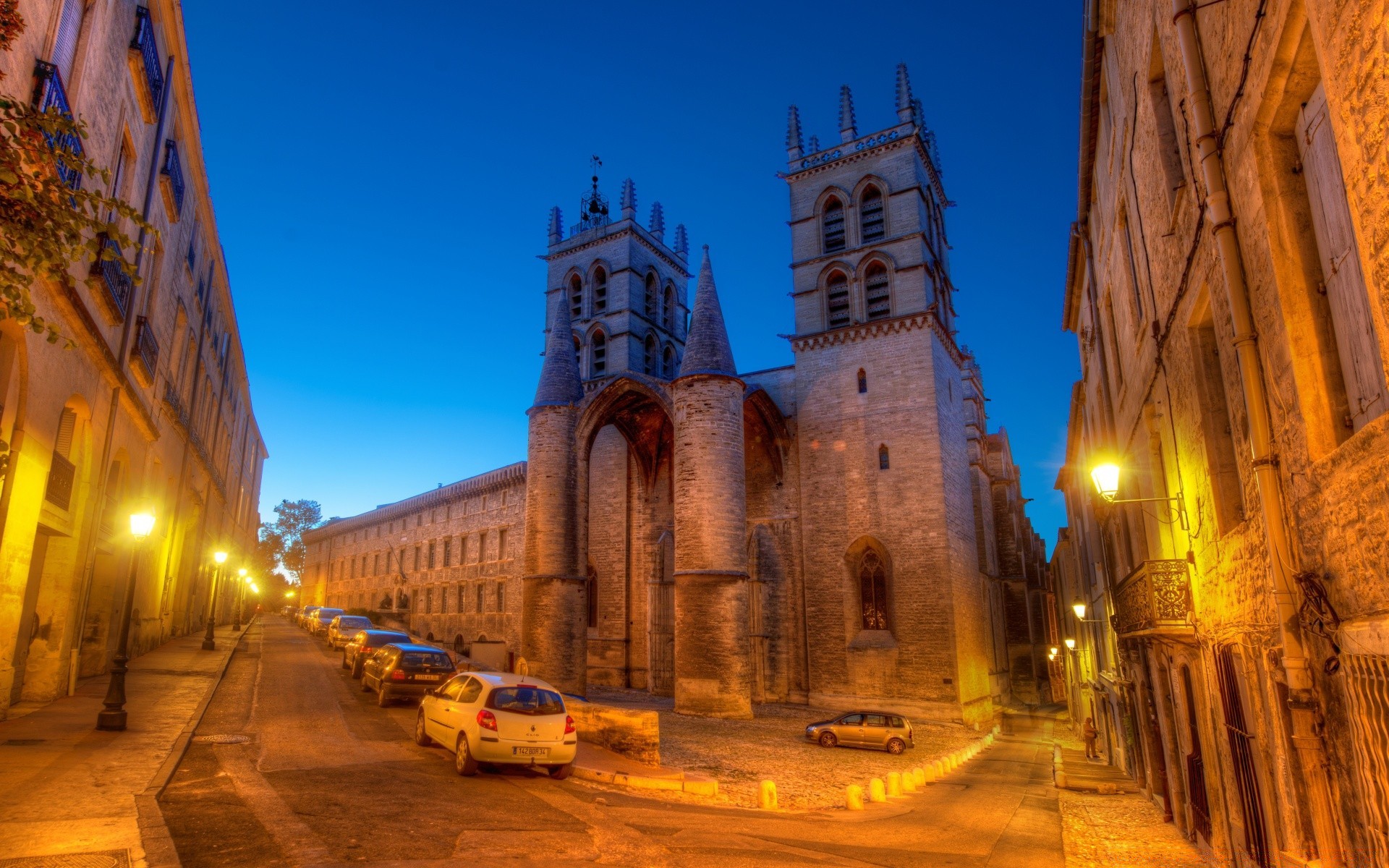 europa architektur reisen im freien haus stadt kirche himmel religion stadt tourismus kathedrale straße abend dämmerung antike