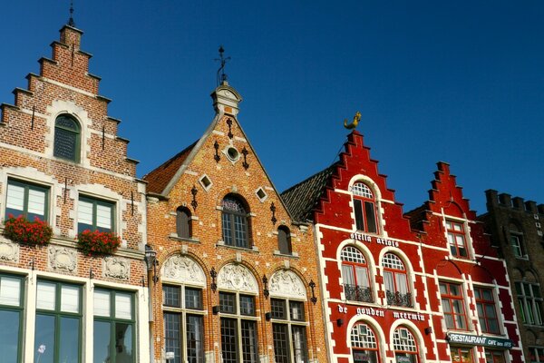 Belçika daki evler. Bruges in mimarisi. Eski Avrupa