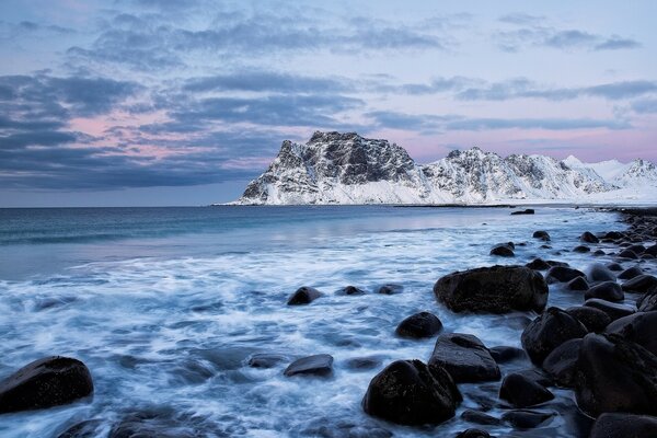 Rocks and sea, rocks and surf