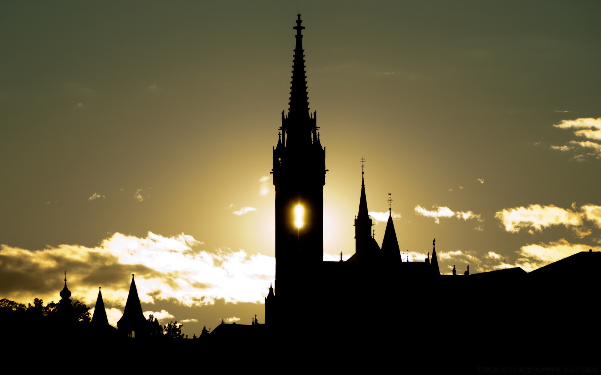 europa arquitetura pôr do sol viagens crepúsculo céu igreja amanhecer religião noite cidade torre ao ar livre catedral silhueta