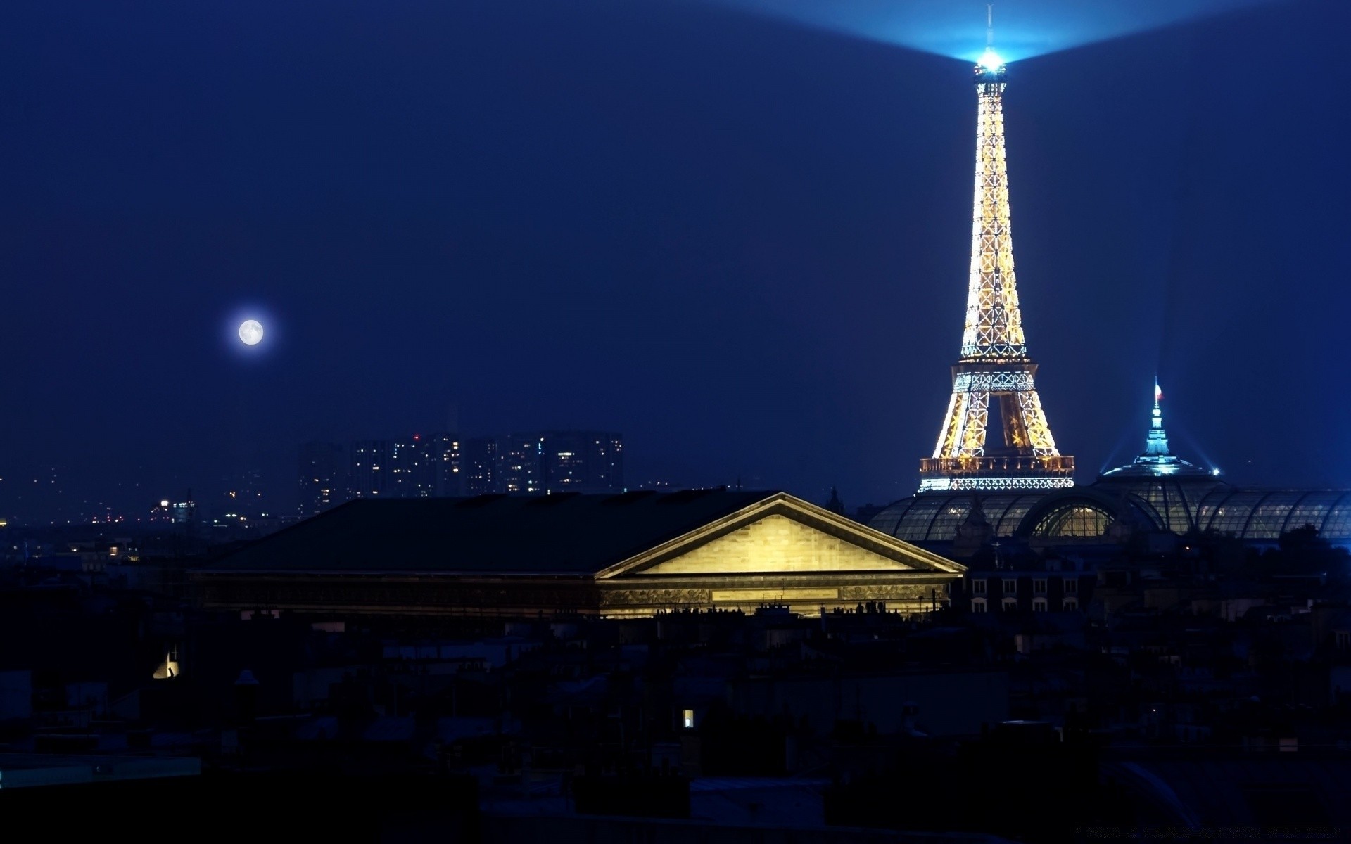 europa sera luna architettura tramonto città crepuscolo viaggi cielo luce acqua alba all aperto casa città