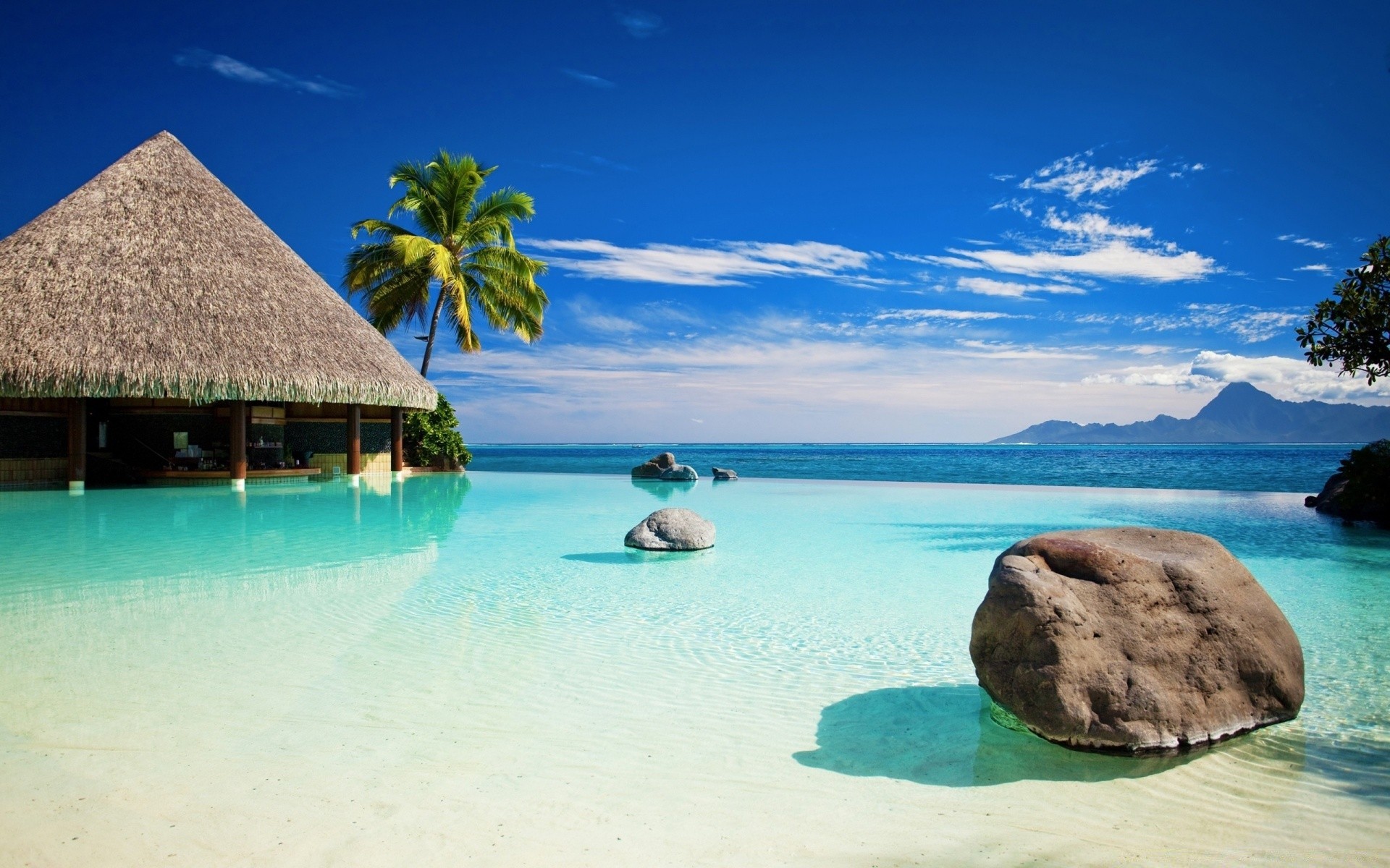 insel tropisch insel wasser ozean strand reisen exotisch meer resort idylle paradies sand türkis urlaub lagune entspannung meer sommer landschaft palmen