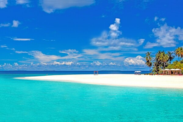 Emerald ocean and snow-white beach