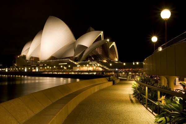 Ville de nuit, beau paysage