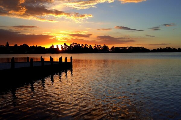 Lago Hamilton. Nueva Zelandia